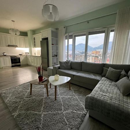 Tirana Centre Lions Gate 2 Apartment Kültér fotó