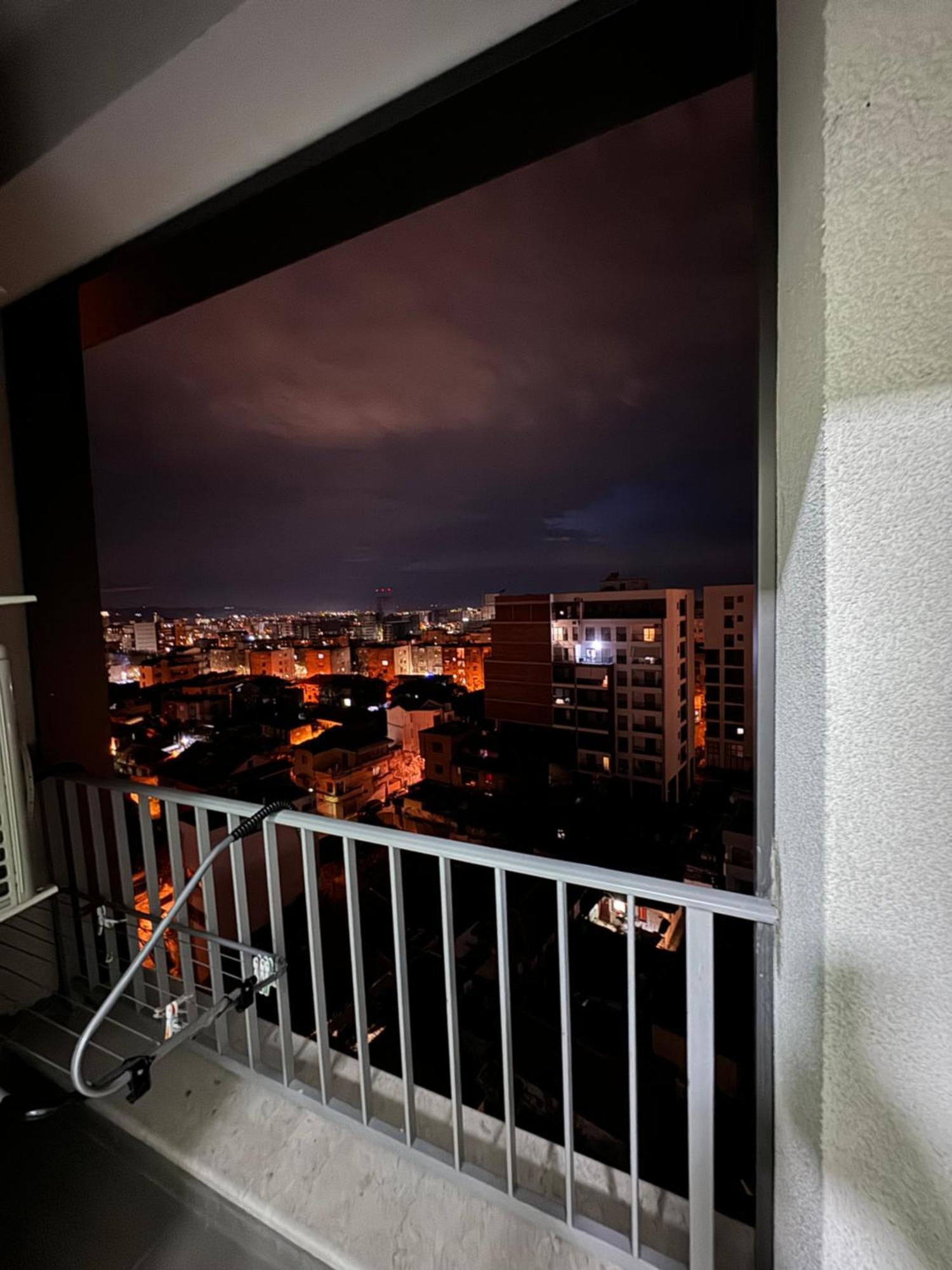 Tirana Centre Lions Gate 2 Apartment Kültér fotó